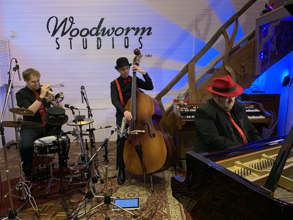 'Classic' line up, trio